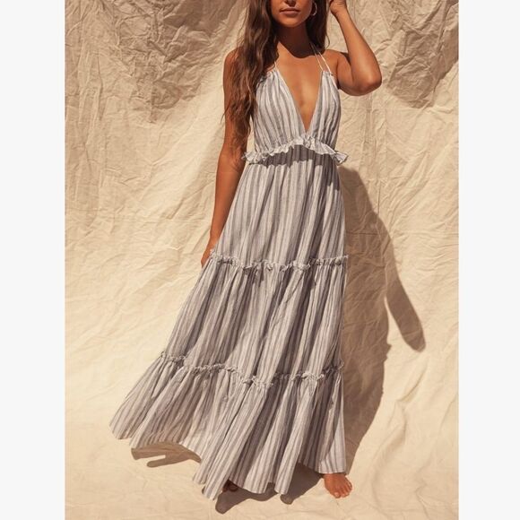 NWT LULUS Vacay Babe Grey Striped Halter Maxi Dress S - Picture 2 of 12